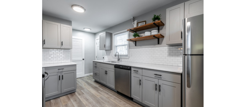 Essential Tips to Buy Stock Kitchen Cabinets